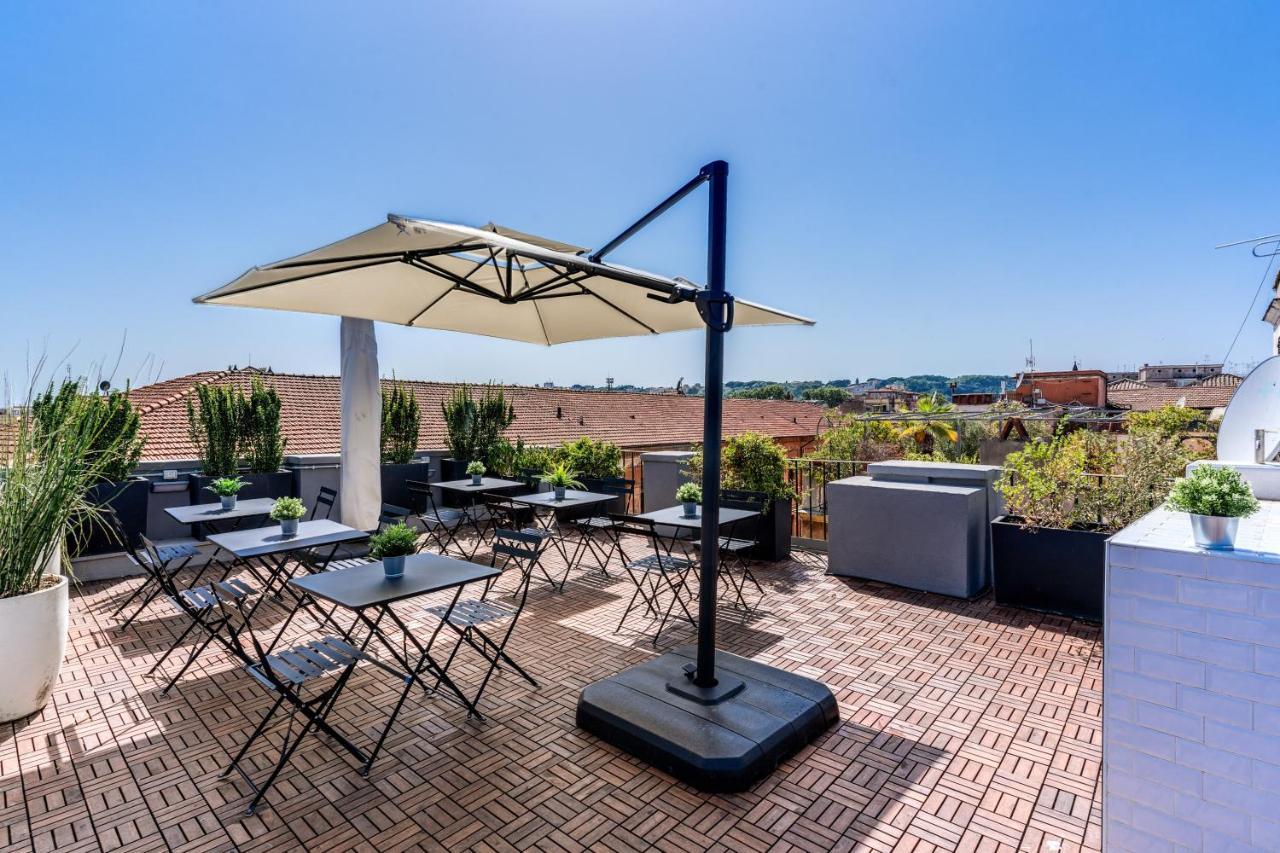 Effe Luxury Palace Рим Екстериор снимка