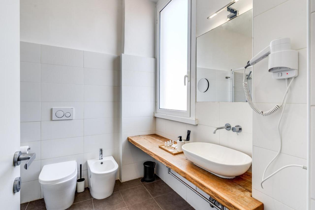 Effe Luxury Palace Рим Екстериор снимка
