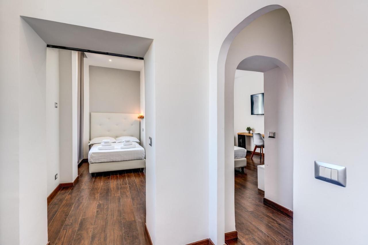 Effe Luxury Palace Рим Екстериор снимка