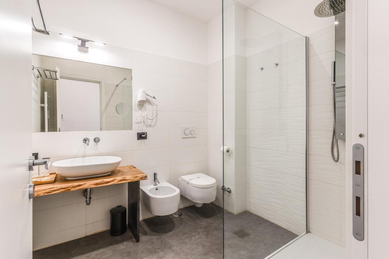 Effe Luxury Palace Рим Екстериор снимка